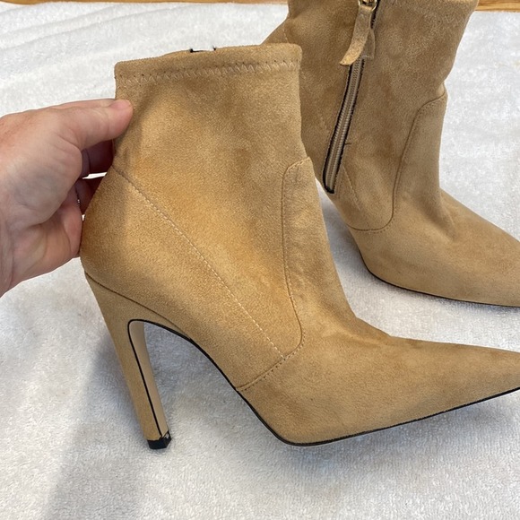 Good American The Icon Stilleto Heel Booties Tan size 7 (s5.7) - Picture 4 of 7